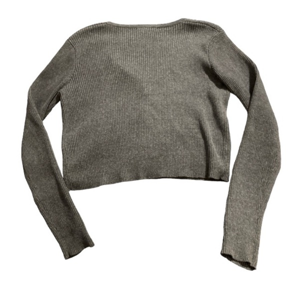 Brandy Melville Shannon Sweater in Dark Grey - Picture 4 of 7